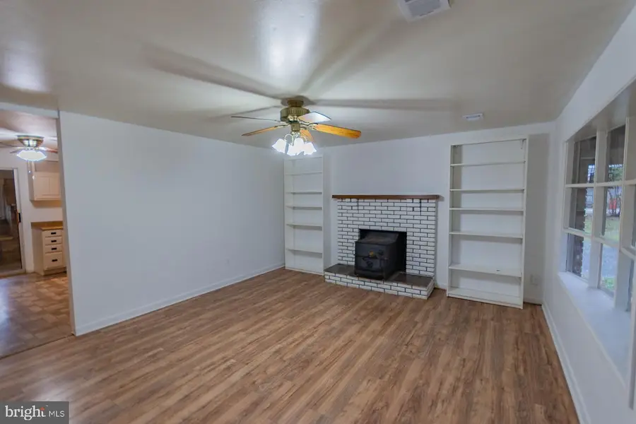 602 N. Reymann St, Ranson, WV 25438 - #3