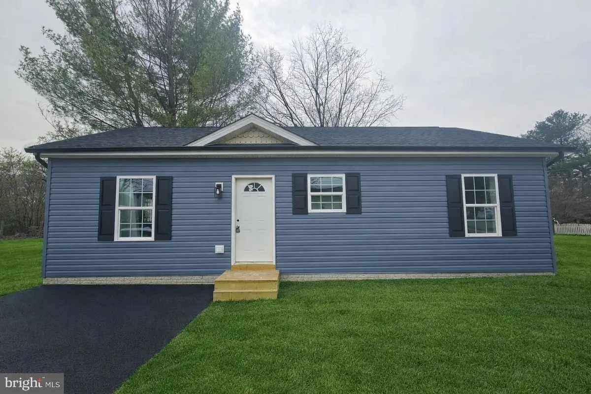 300 E. 11th Ave, Ranson, WV 25438 - #1