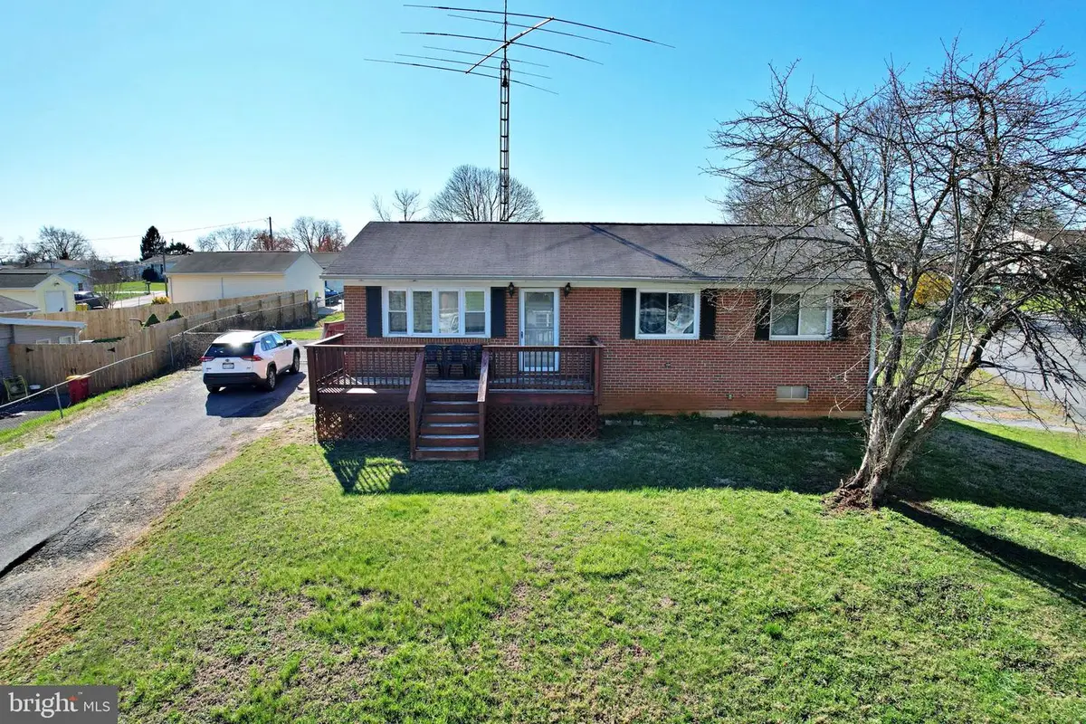 133 Lemon Rd, Ranson, WV 25438 - #1