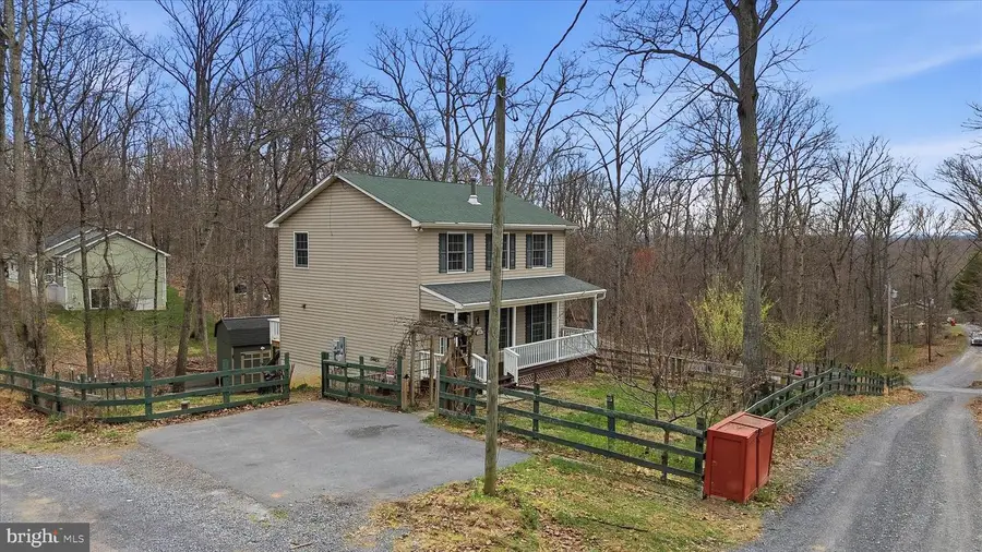 136 Wild Hare Rd, Harpers Ferry, WV 25425 - #2