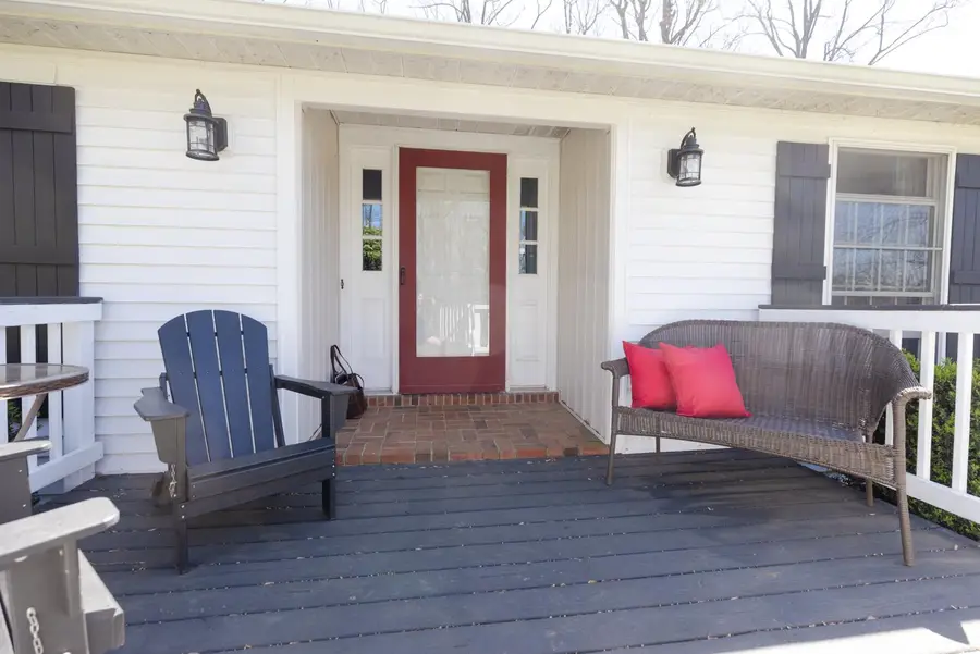 34185 Ahalt Dr, Bluemont, WV 20135 - #2