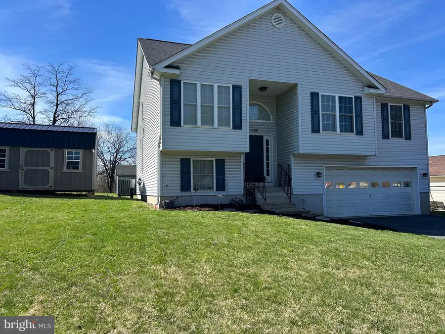 123 4th St, Shenandoah Junction, WV 25442 - #2