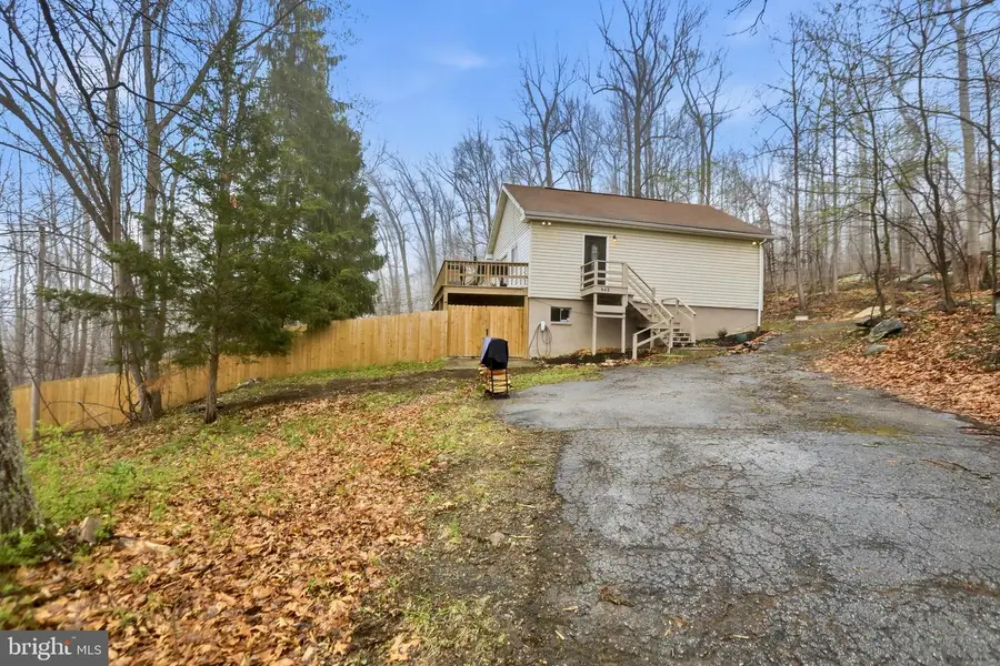 842 Valley View Rd, Harpers Ferry, WV 25425 - #2