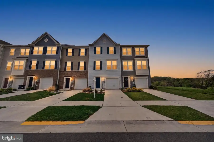 105 Extrovert Dr, Charles Town, WV 25414 - #2