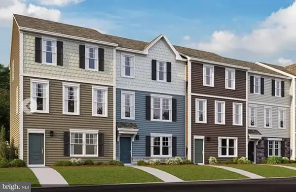 14 United Mews #[534], RANSON, WV 25438