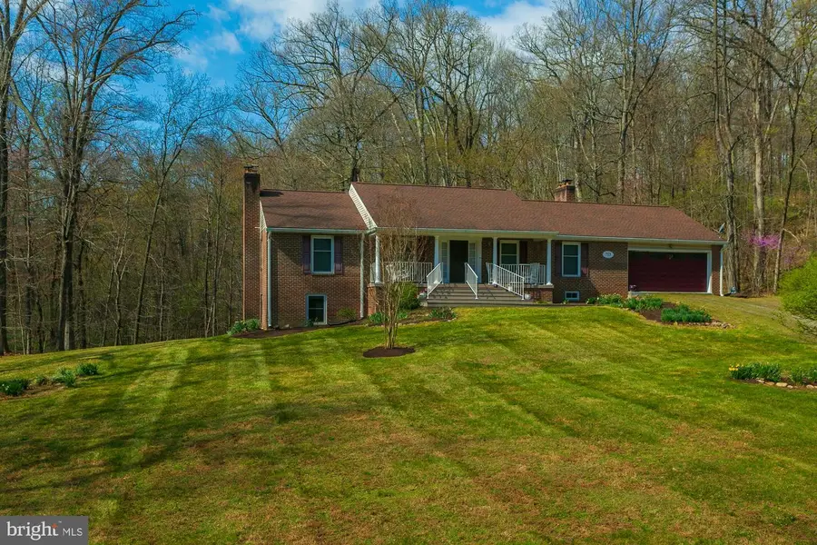 753 Seven Springs Rd, Charles Town, WV 25414 - #2