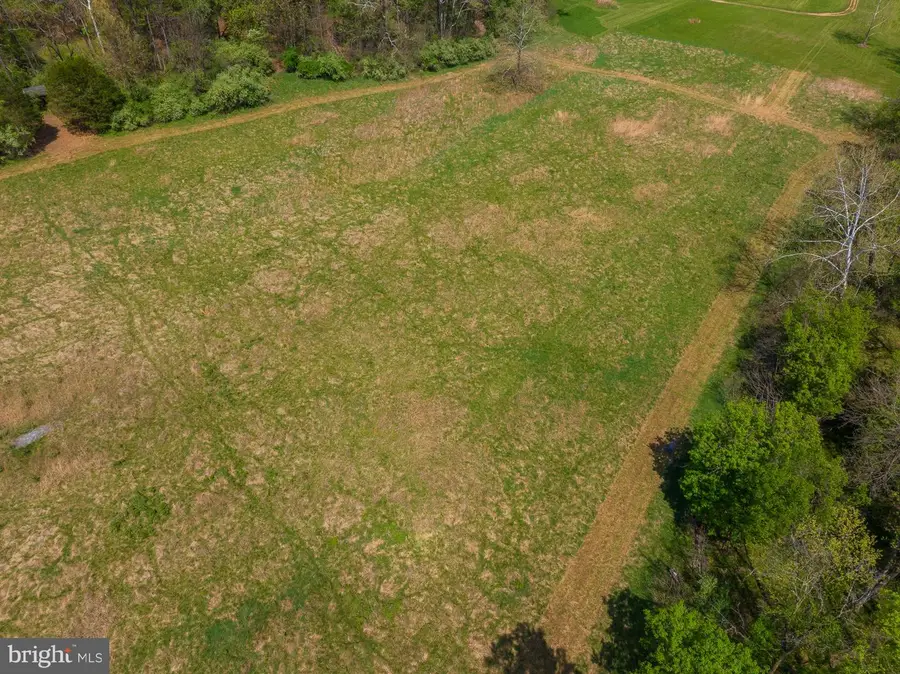 753 Seven Springs Rd, Charles Town, WV 25414 - #3