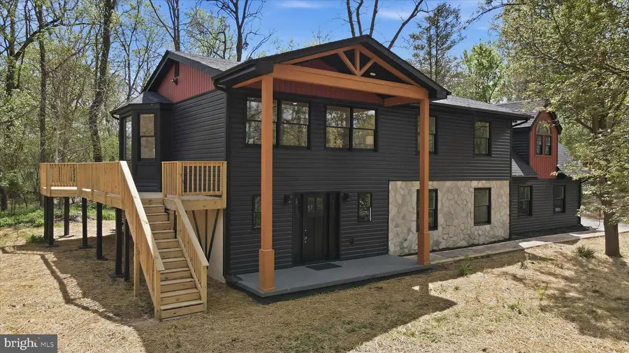 603 Persimmon Ln, Shepherdstown, WV 25443 - #2