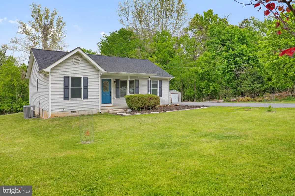 225 Cedar Creek Dr, Harpers Ferry, WV 25425 - #1