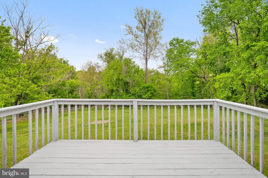 225 Cedar Creek Dr, Harpers Ferry, WV 25425 - #2