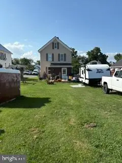 111 W 5th Ave, Ranson, WV 25438 - #2