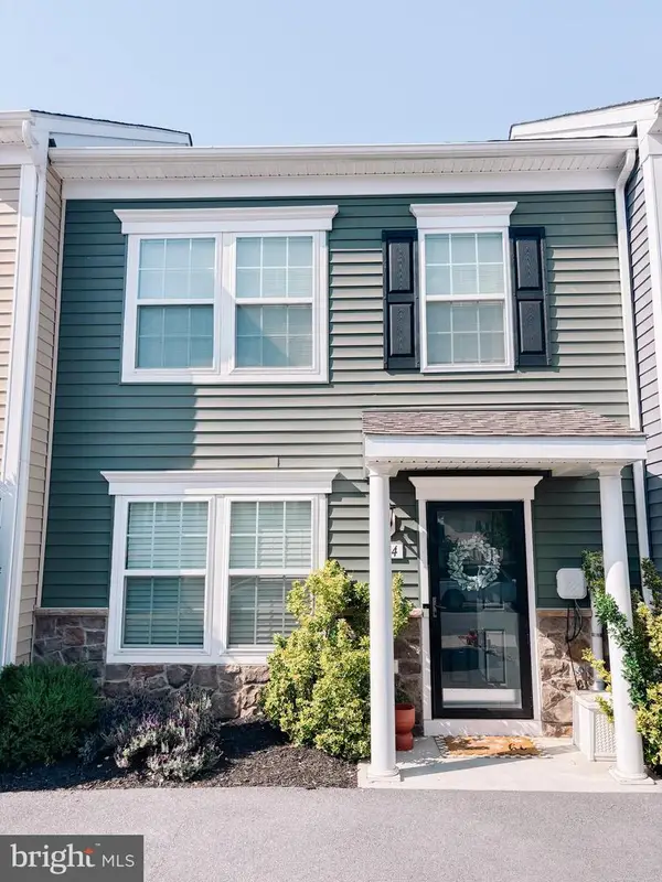 604 Thumper Dr, RANSON, WV 25438