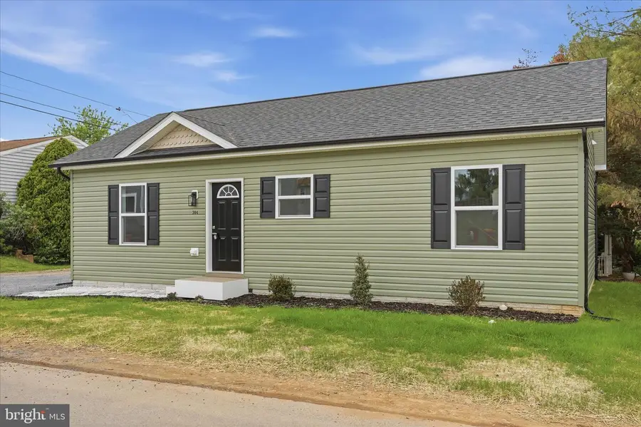 304 East 11th Ave, Ranson, WV 25438 - #3