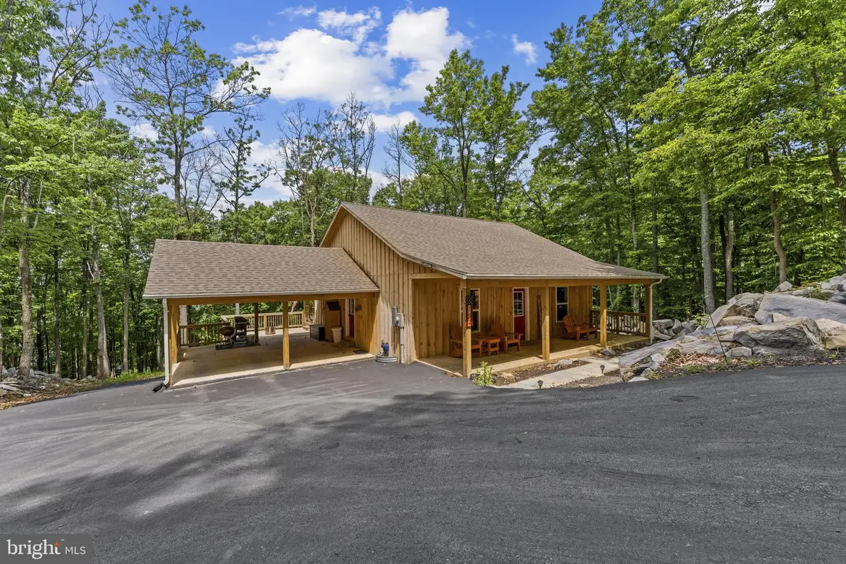 194 Black Bear Trl, Harpers Ferry, WV 25425 - #1