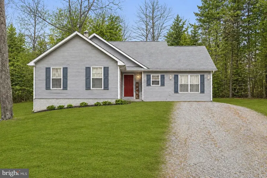 61 Derby Pl, Charles Town, WV 25414 - #2