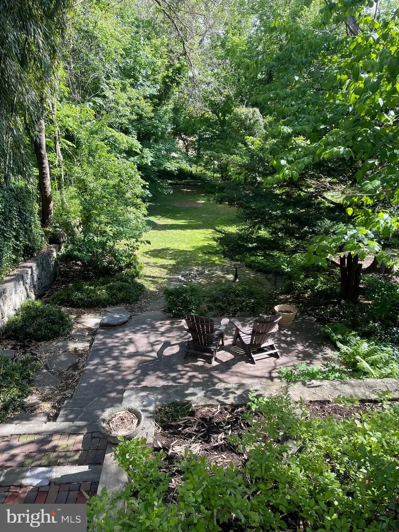 205 W High St, Shepherdstown, WV 25443 - #2