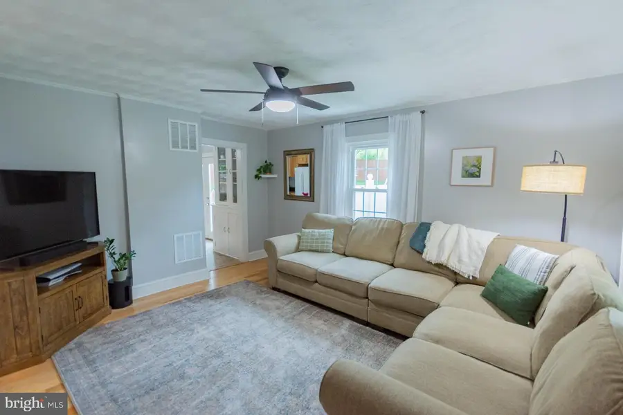 617 Millville Rd, Millville, WV 25432 - #3