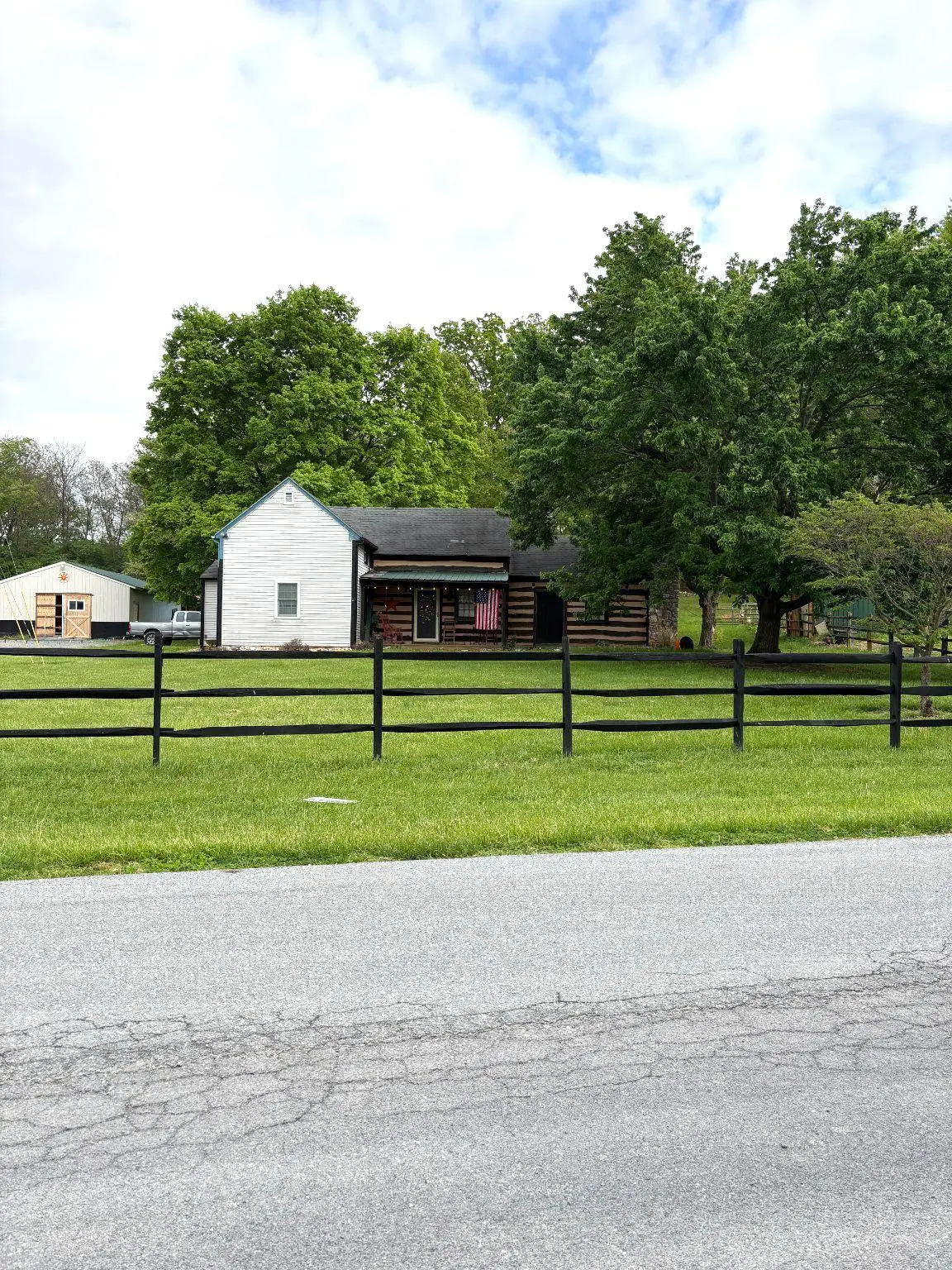 592 Willingham Rd, Charles Town, WV 25414 - #1
