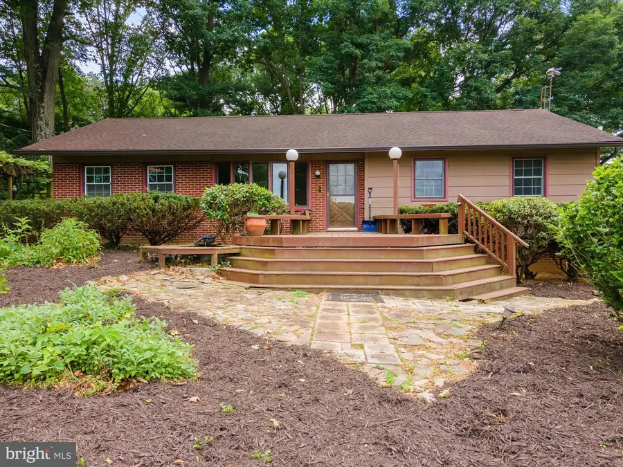 561 Billmyer Mill Rd, Shepherdstown, WV 25443 - #2