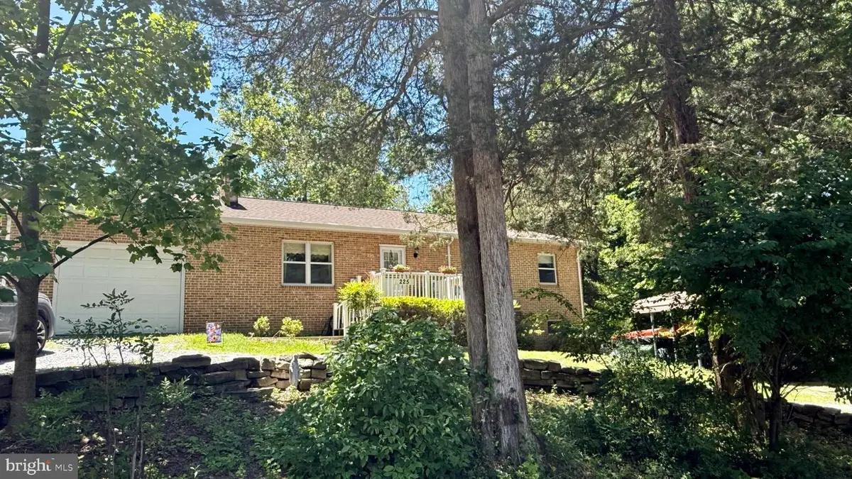 225 Mountain View Dr, Harpers Ferry, WV 25425 - #1