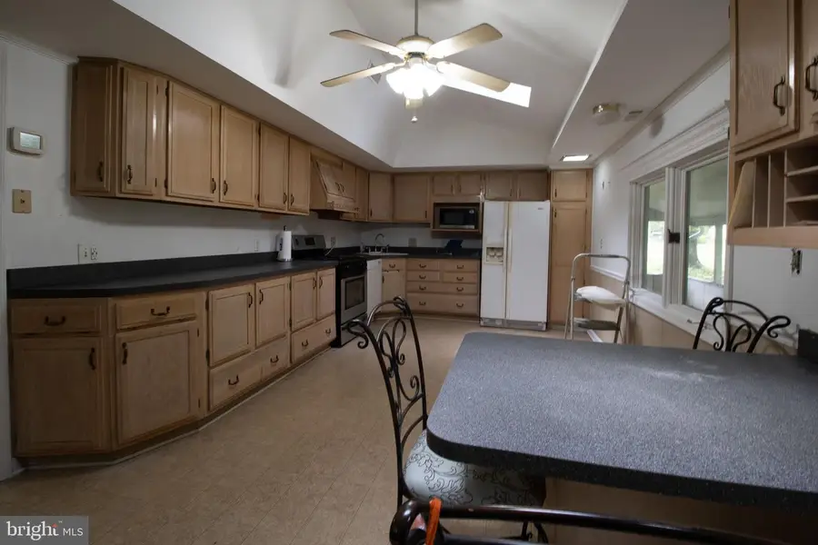 102 Middle Cross Trl, Harpers Ferry, WV 25425 - #2