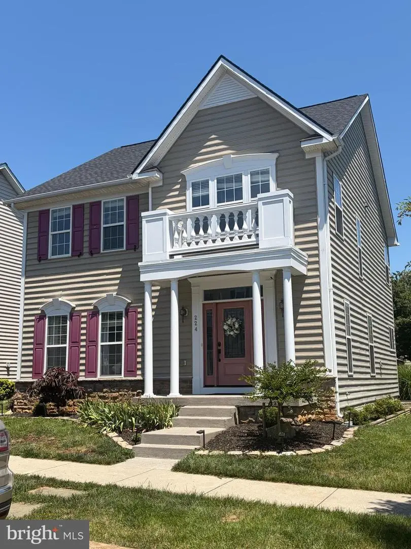 224 Union Ridge Dr, Charles Town, WV 25414 - #1