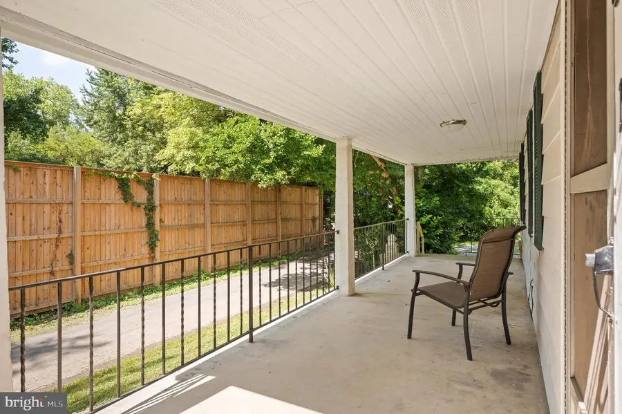 23 Mahoney Dr, Harpers Ferry, WV 25425 - #3