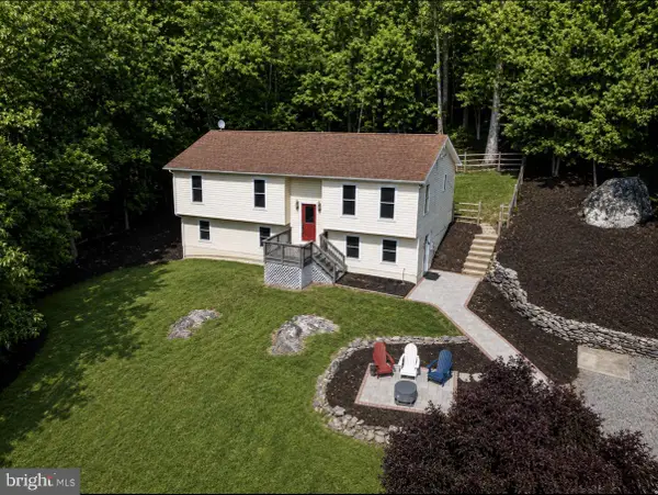 776 Valley View Rd, HARPERS FERRY, WV 25425