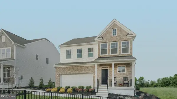 35 Whispering Brook Ln, RANSON, WV 25438
