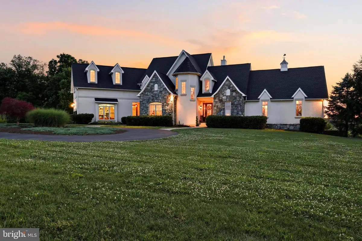 230 Chessie Ln, Harpers Ferry, WV 25425 - #1