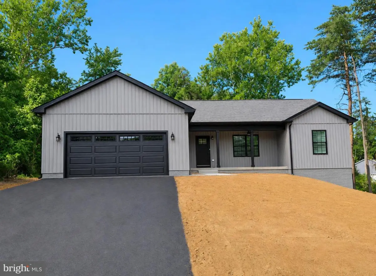 368 Cedar Hill Dr, Harpers Ferry, WV 25425 - #1
