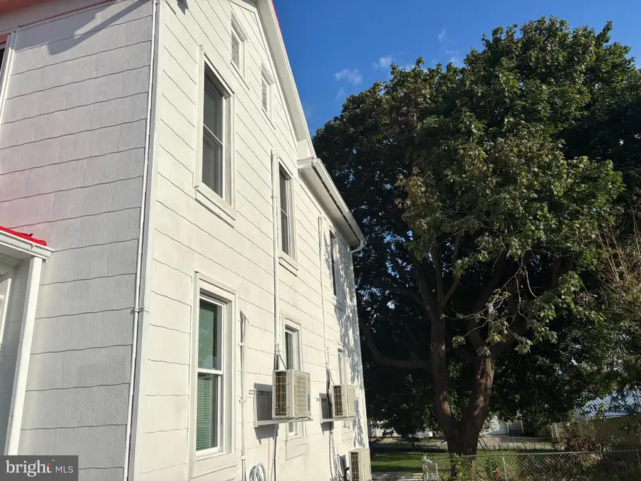 119 W 7th Ave W, Ranson, WV 25438 - #3