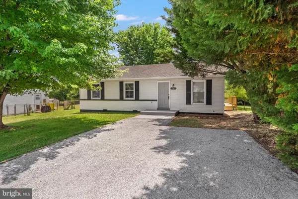 40 Beauregard Blvd, CHARLES TOWN, WV 25414