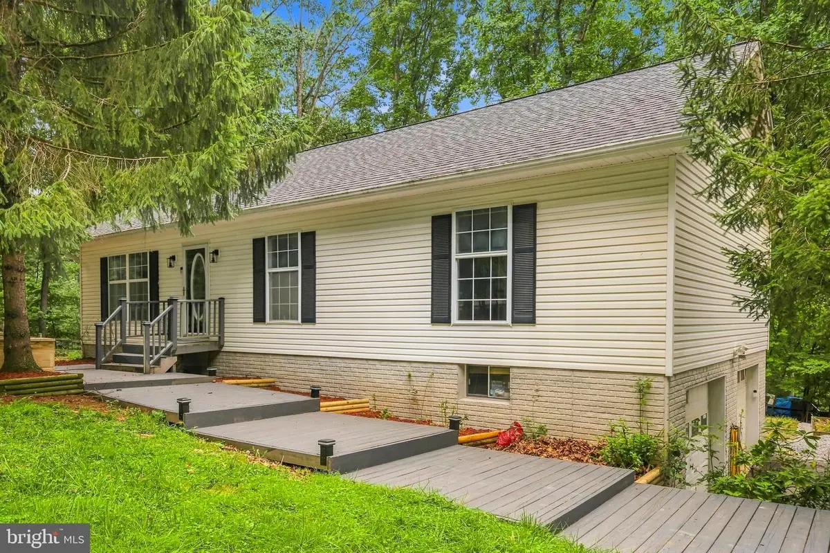 247 Maple Ridge Ln, Harpers Ferry, WV 25425 - #1