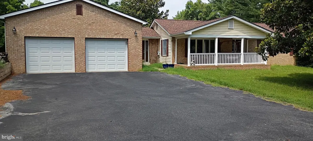 357 Macbeth Dr, Charles Town, WV 25414 - #1