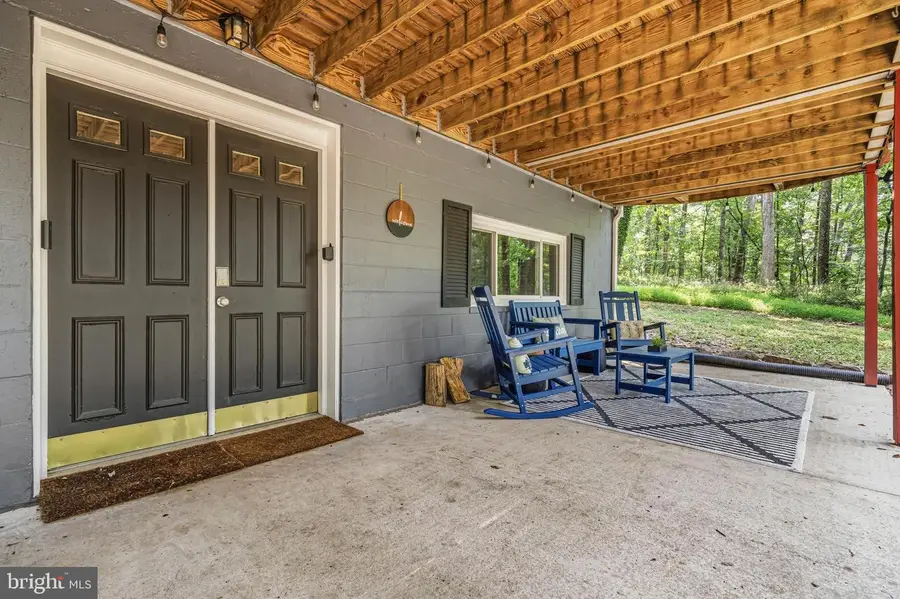 202 Huckleberry Ln, Harpers Ferry, WV 25425 - #3