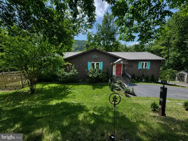 24 Waltz Ln, HARPERS FERRY, WV 25425