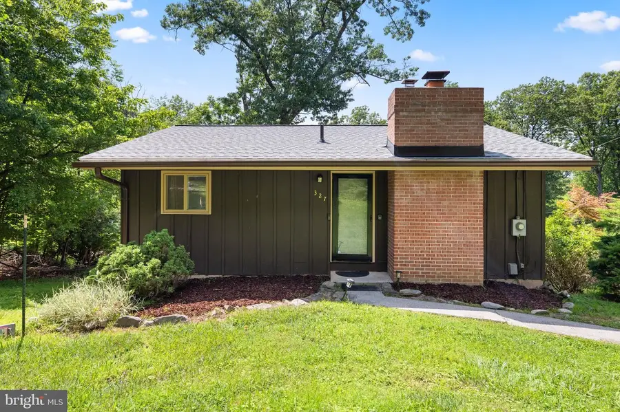 327 Cub Run Ln, Harpers Ferry, WV 25425 - #2
