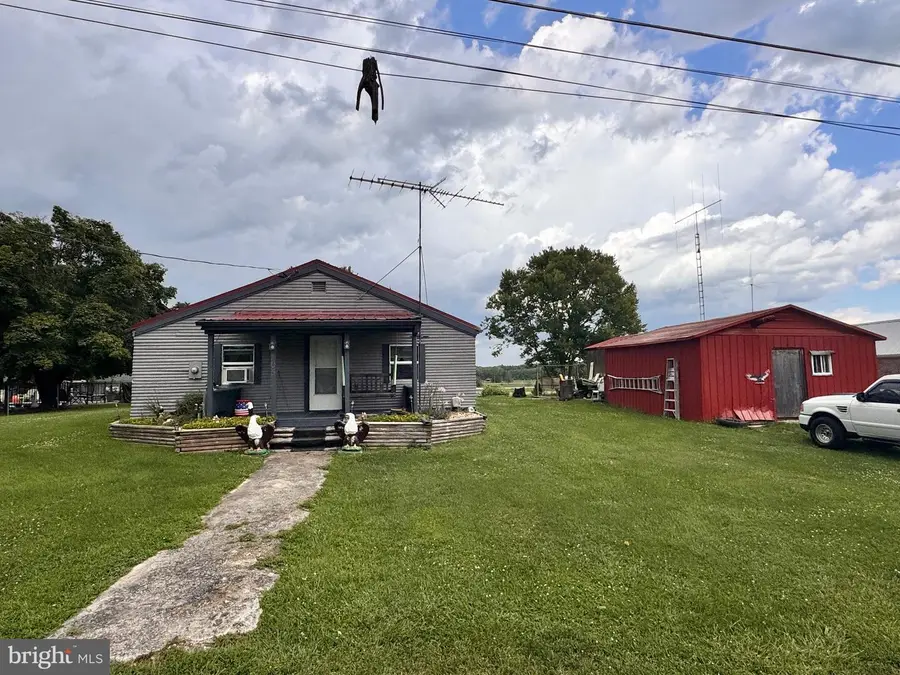 105 Marshall St, Kearneysville, WV 25430 - #3
