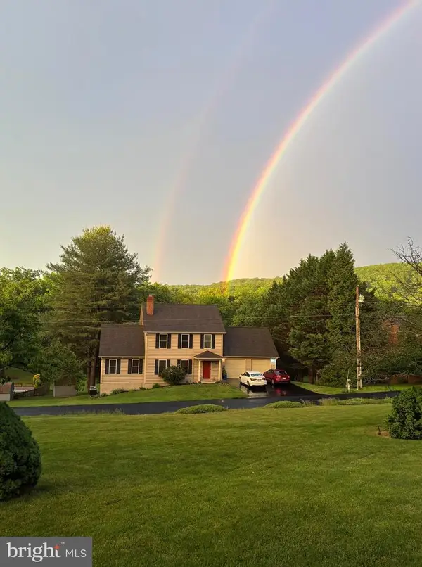 917 Avon Bend Rd, CHARLES TOWN, WV 25414