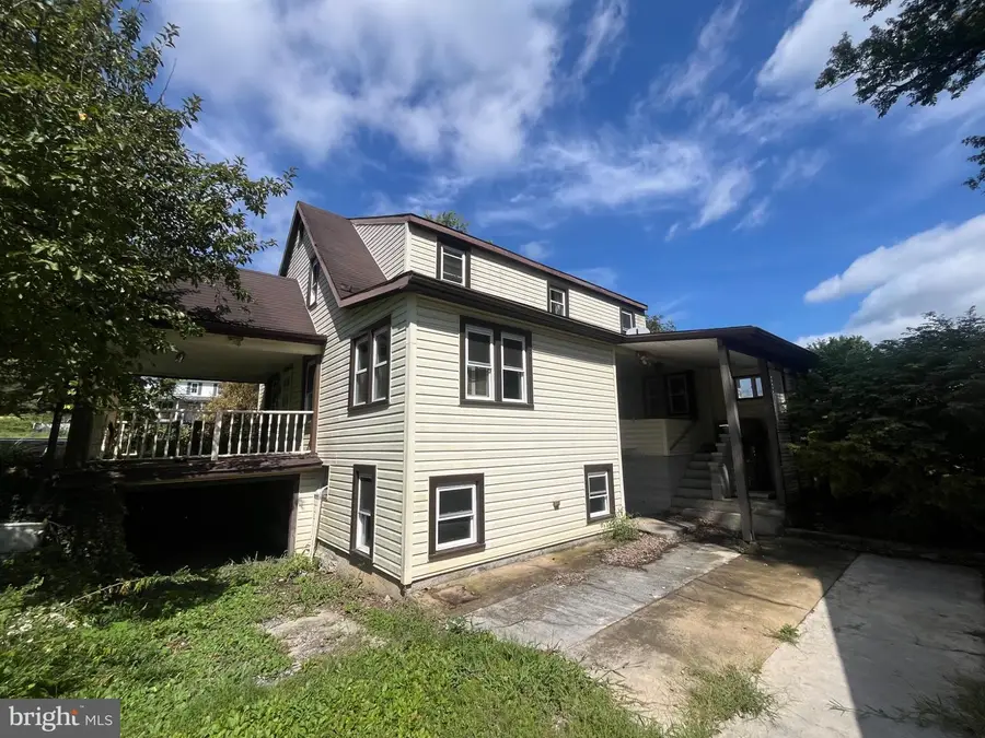 678 Kearneysville Pike, Kearneysville, WV 25430 - #2