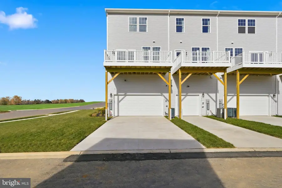 20 Democracy Mews #[478], Ranson, WV 25438 - #2