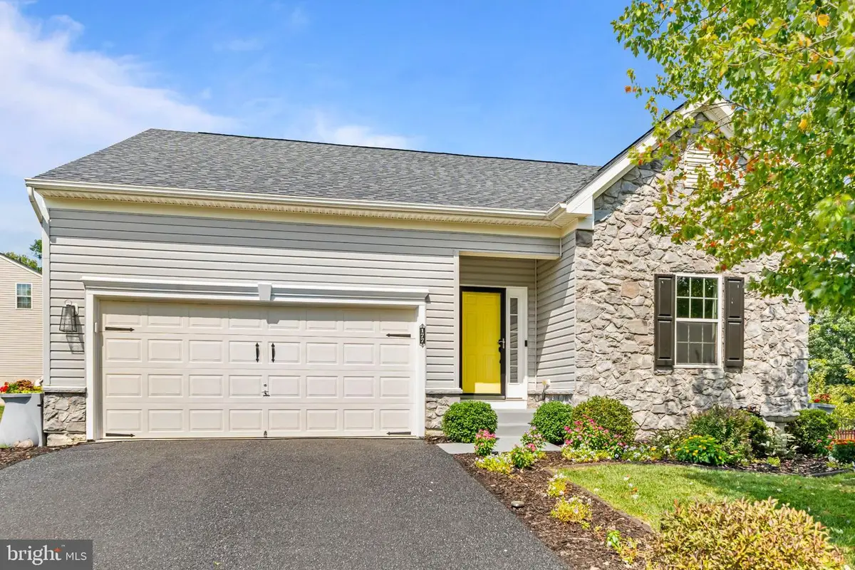 177 Killian Ln, Charles Town, WV 25414 - #1