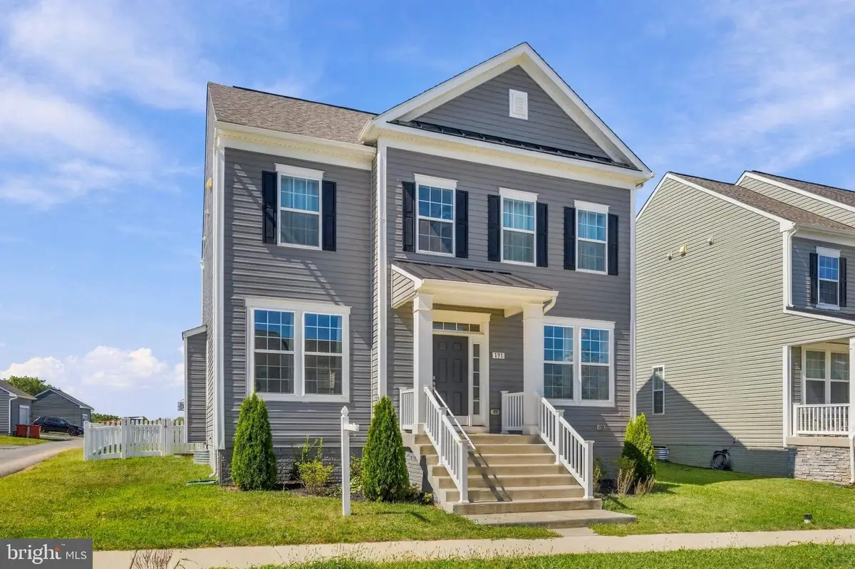 191 Newbury St, Charles Town, WV 25414 - #1