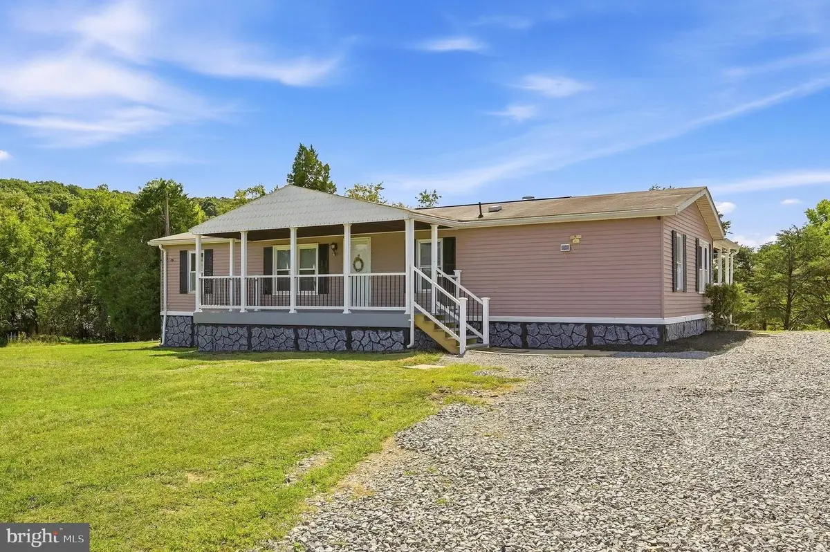 139 River Valley View Dr, Harpers Ferry, WV 25425 - #1