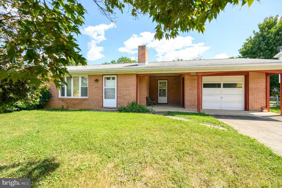 388 Belvedere Dr, Charles Town, WV 25414 - #2
