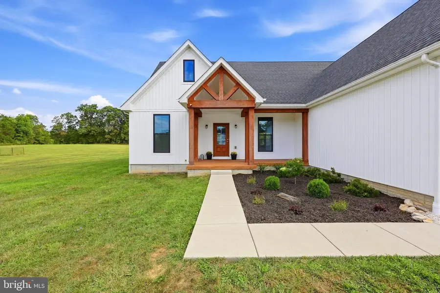 45 Trophy Ct, Kearneysville, WV 25430 - #3