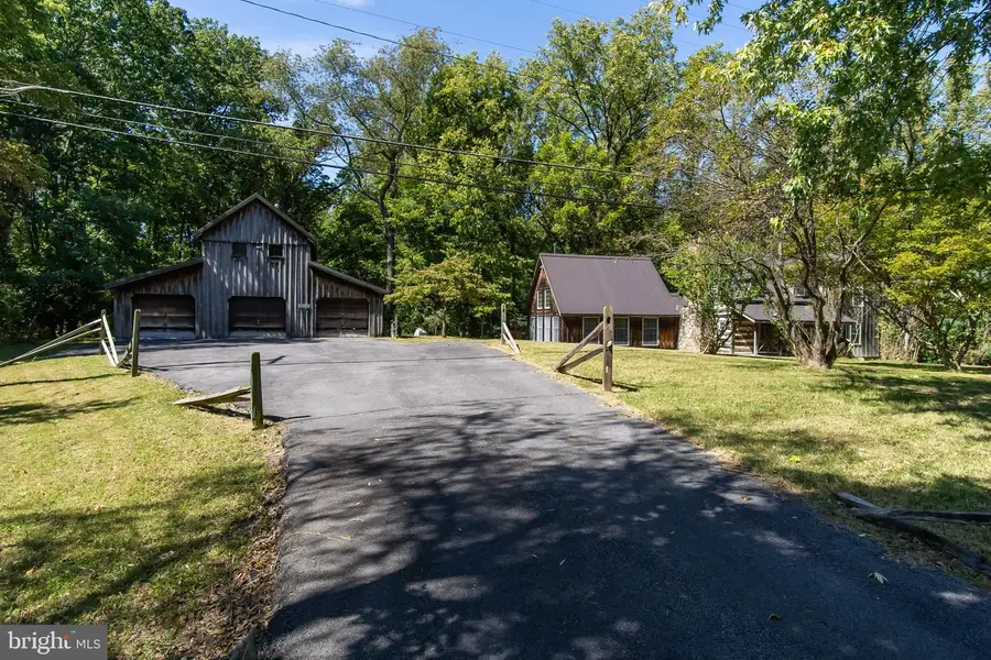 19265 Charles Town Rd, Harpers Ferry, WV 25425 - #3