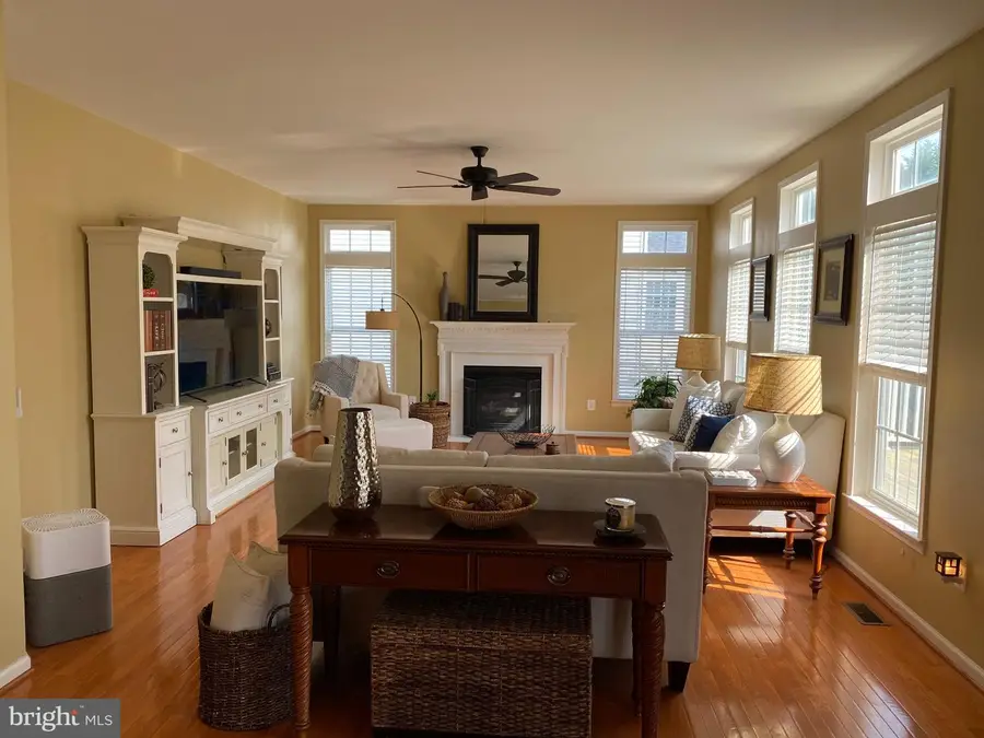 1316 Stallion St, Ranson, WV 25438 - #3