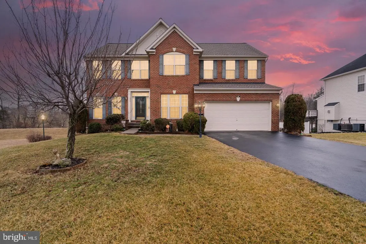 230 Summer Grove Dr, Kearneysville, WV 25430 - #1